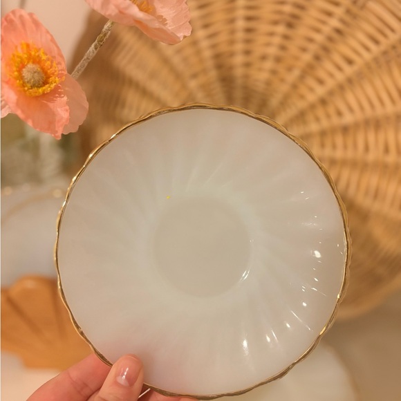 Vintage White and Gold Anchor Harbor  Plates - Picture 3 of 3